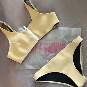 NWT Hoaka Swimwear
